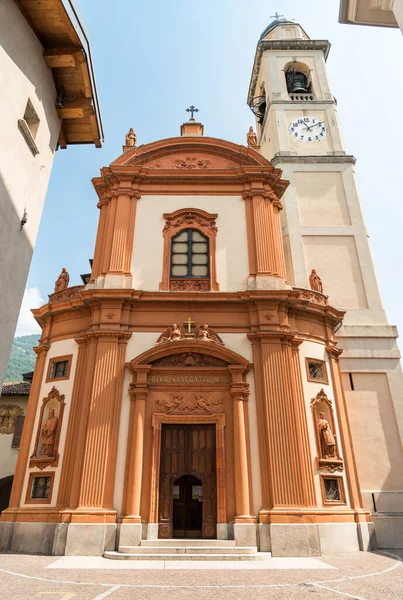 Widok Sanktuarium San Vincenzo Cernobbio Prowincja Como Lombardia Włochy — Zdjęcie stockowe