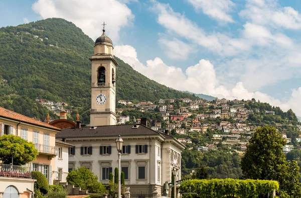 Blick Auf Den Glockenturm Der Wallfahrtskirche San Vincenzo Cernobbio Provinz — Stockfoto