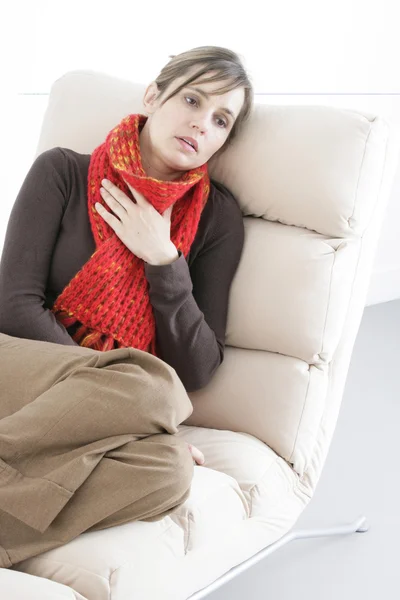 WOMAN WITH SORE THROAT — Stock Photo, Image