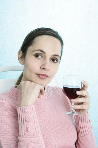 女性の飲酒 — ストック写真