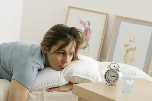 불면증을 앓는 여성 — 스톡 사진