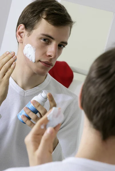 Geconfronteerd met zorg, man — Stockfoto