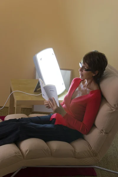 Lichttherapie für Frauen — Stockfoto
