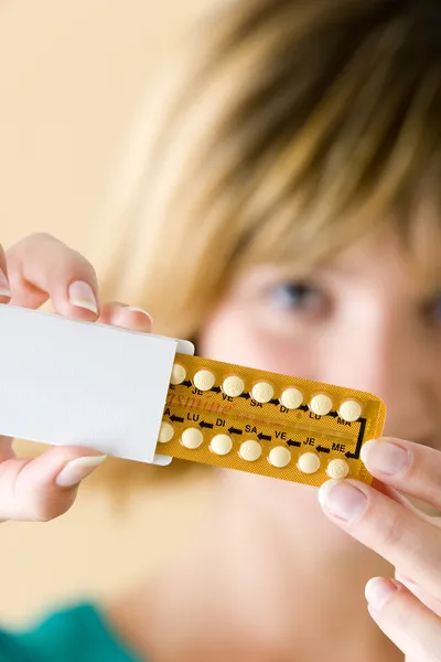 Female with PILLS — Stock Photo, Image