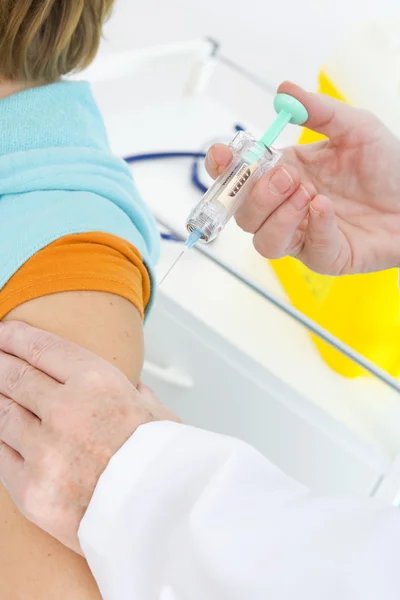 CERVICAL CANCER VACCINE — Stock Photo, Image