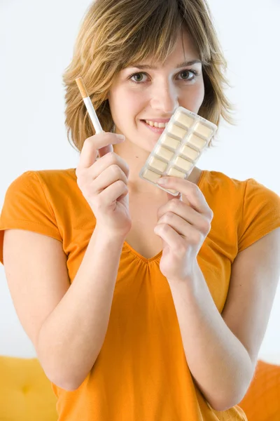 TRATAMENTO SMOKING WOMAN — Fotografia de Stock