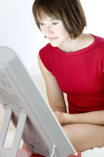 WOMAN LIGHT THERAPY — Stock Photo, Image