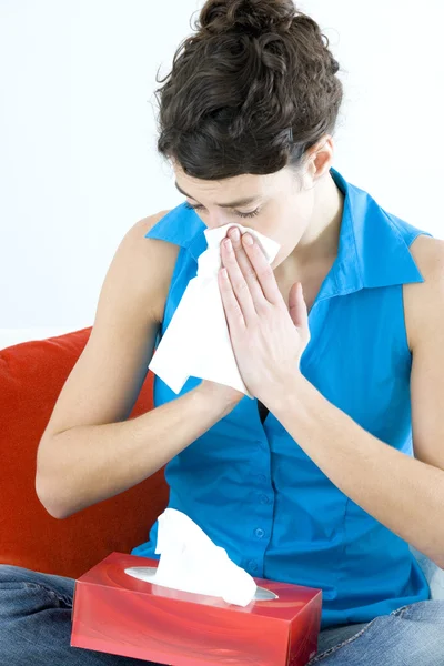 WOMAN  WITH RHINITIS — Stock Photo, Image