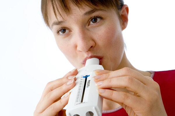 BREATHING, SPIROMETRY IN A WOMAN