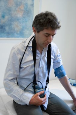 adam doktor ziyaret