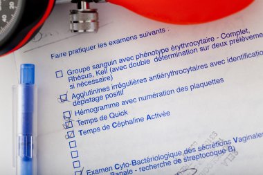 kan analizi hamile kadın