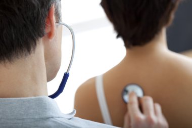 oskültasyon, kadın