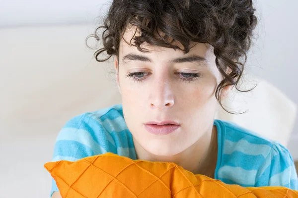 MUJER CON Garganta Llena — Foto de Stock