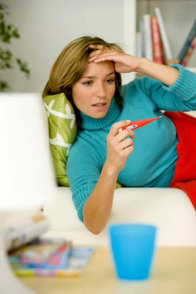 WOMAN WITH FEVER — Stock Photo, Image