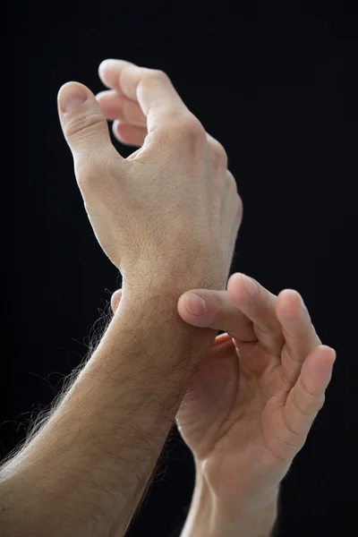 남자 고통 스러운 손목 — 스톡 사진