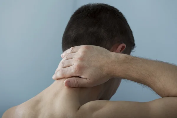 CERVICALGIA EN UN HOMBRE — Foto de Stock