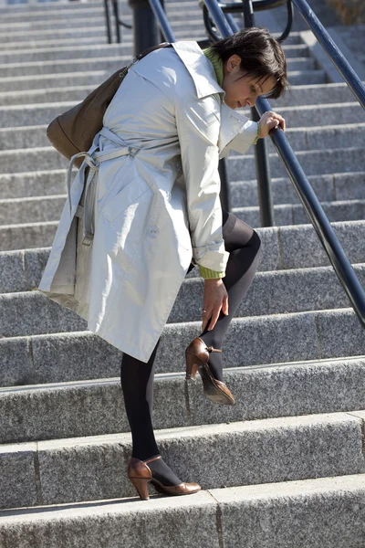 Douleur de jambe dans une femme — Photo