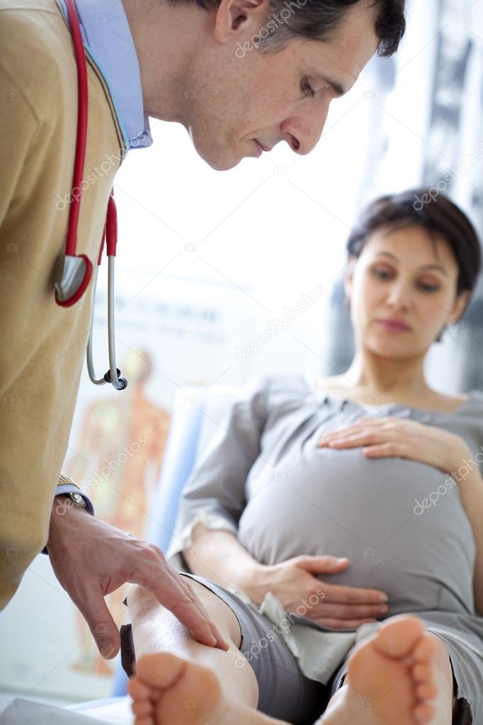 LEG SYMPTOMATOLOGY PREGNANT W.