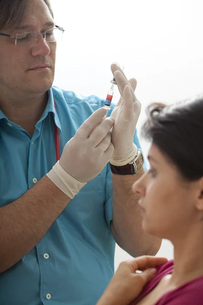 Vacuna contra la gripe — Foto de Stock