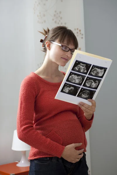 Zwangere vrouw, Ultrasonografie — Stockfoto