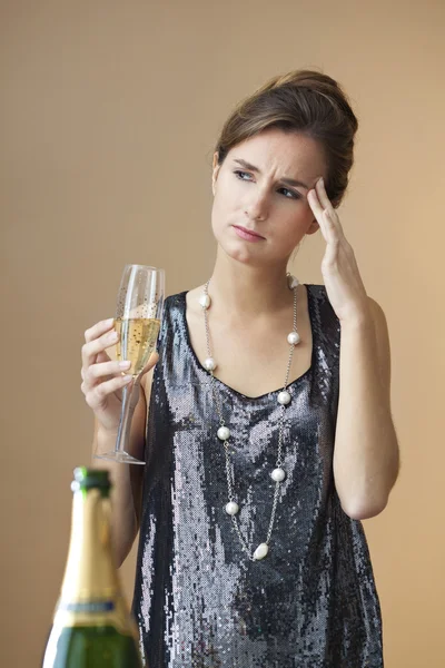 WOMAN DRINKING — Stock Photo, Image