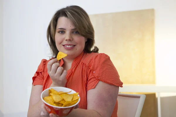 MUJER ESPERANDO — Foto de Stock