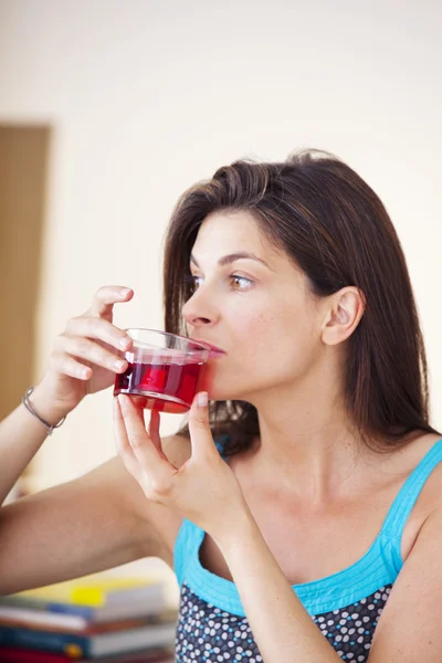 WOMAN WITH COLD DRINK — Stock Photo, Image