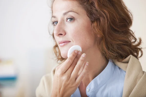 FACE CARE, WOMAN — Stock Photo, Image