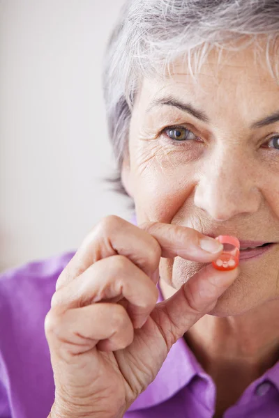 Homeopathie, bejaarde — Stockfoto