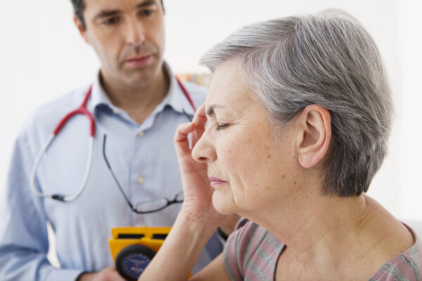 КОНСУЛЬТАЦИЯ, ЭЛДЕРЛИ П. В БОЛЕ
