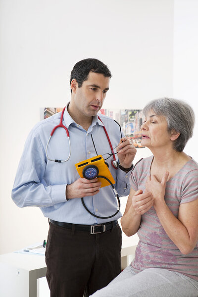 КОНСУЛЬТАЦИЯ, ЭЛДЕРЛИ П. В БОЛЕ
