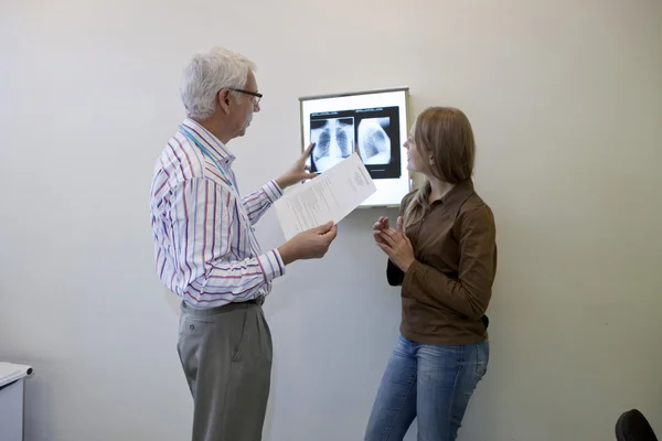 Lungmedicin samråd — Stockfoto