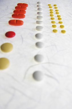 tabletler çok renkli