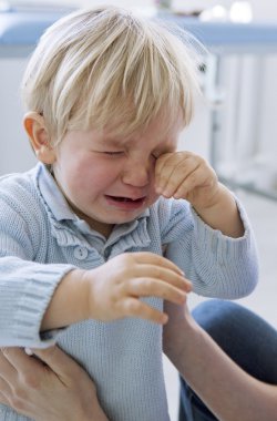 1-3 yaşında bebek ağlaması
