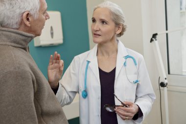 yaşlı p. danışmanlık, diyalog