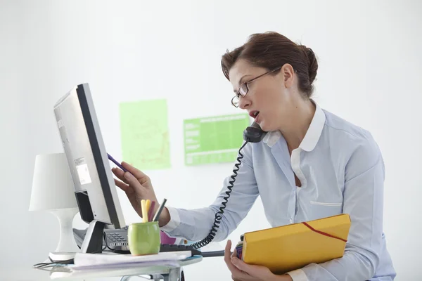 WOMAN INTERIOR — Stock Photo, Image