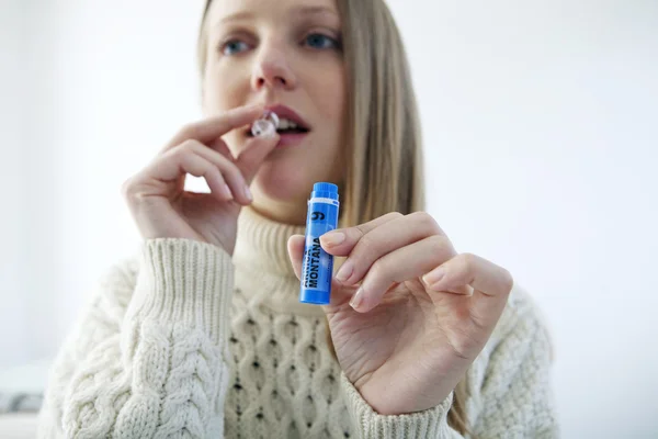 Homöopathie, Frau — Stockfoto