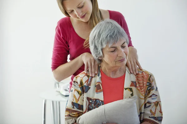 SOCIAL AID FOR ELDERLY PERSON — Stock Photo, Image