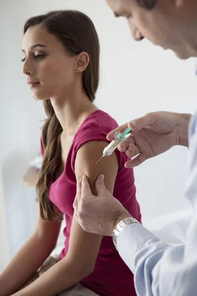 Impfstoff gegen Gebärmutterhalskrebs — Stockfoto