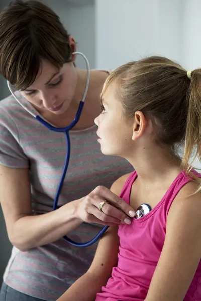 AUSCULTATION, CHILD — Stock Photo, Image