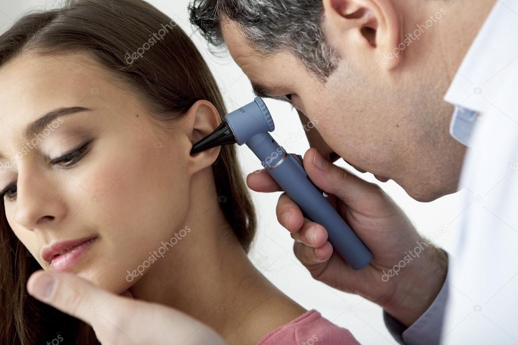 EAR NOSE & THROAT, WOMAN