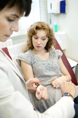 Doktor önlemler darbe