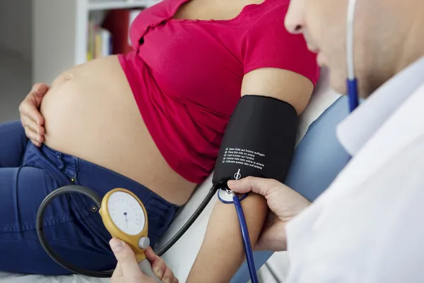 Blutdruck, Schwangere — Stockfoto