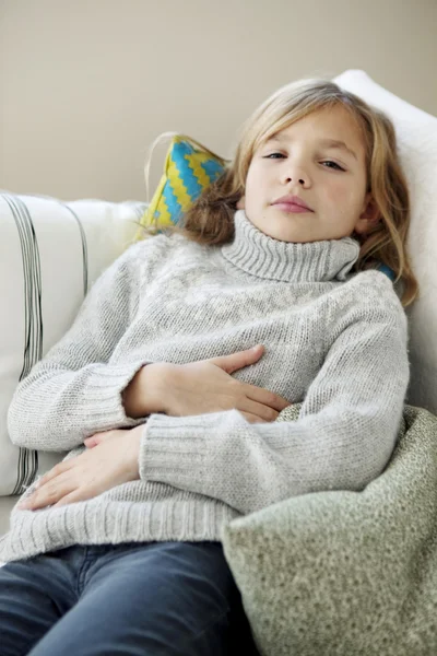 Bir çocukta karın ağrısı — Stok fotoğraf