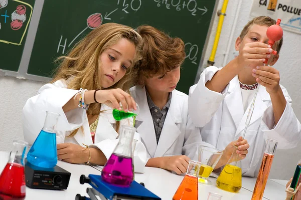 Little Kids Researchers Laboratory — Stock Photo, Image