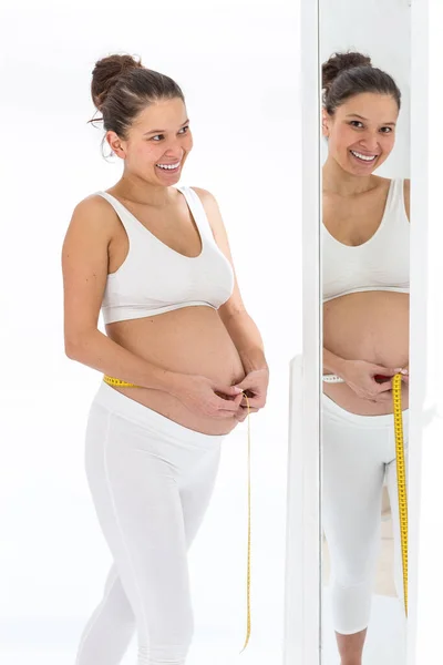 Měsíců Těhotná Žena — Stock fotografie