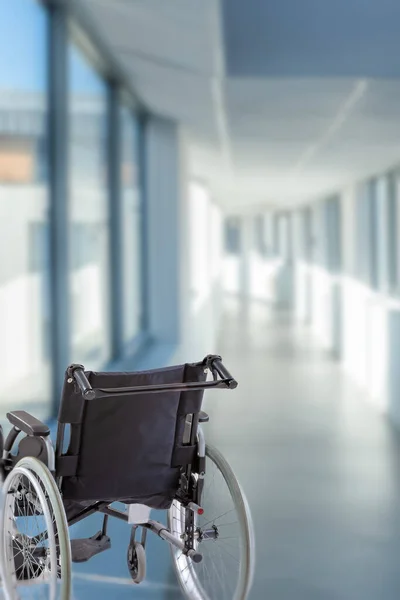 Wheelchair Hospital Corridor — Foto Stock