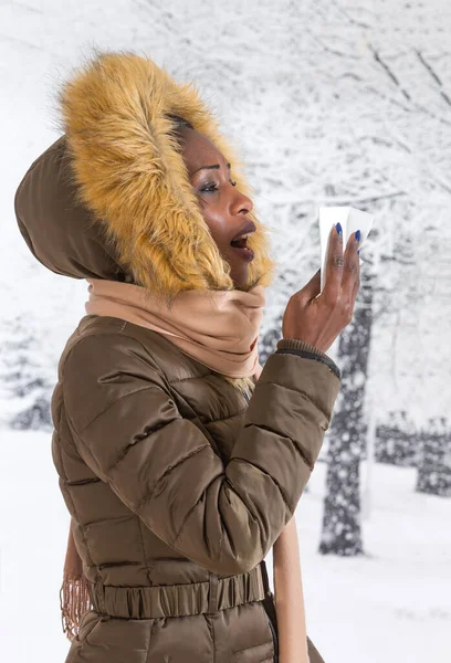Woman Sneezing Winter Background — 图库照片