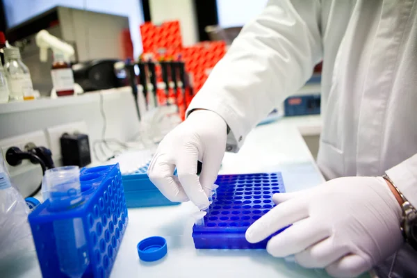 Laboratory Analyzes Results Test Effectiveness Aids Vaccine — Stockfoto