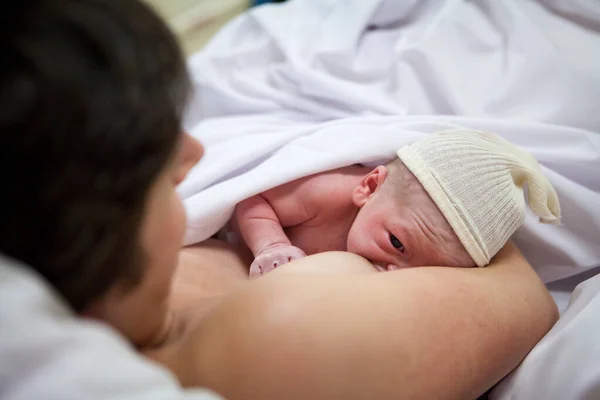 Delivery Room Skin Skin Contact First Attempt Breast Feeding — Stockfoto